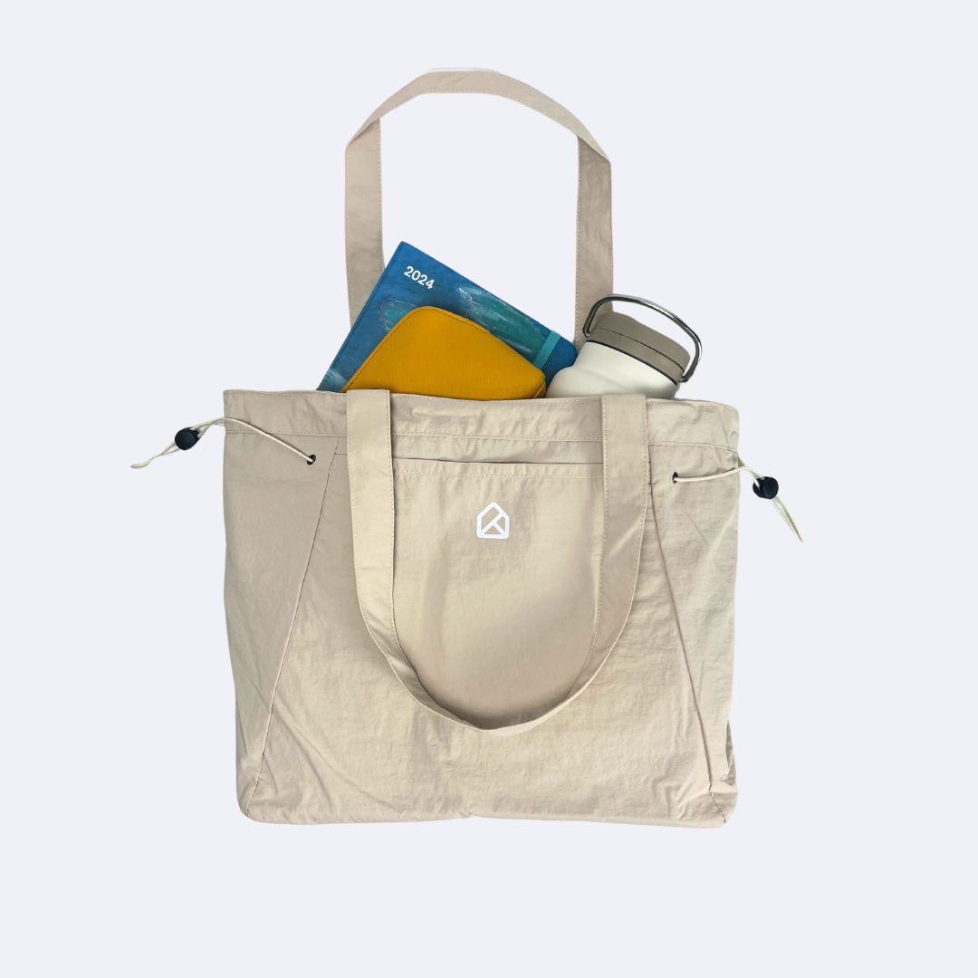The Casual Carryall Tote Bag